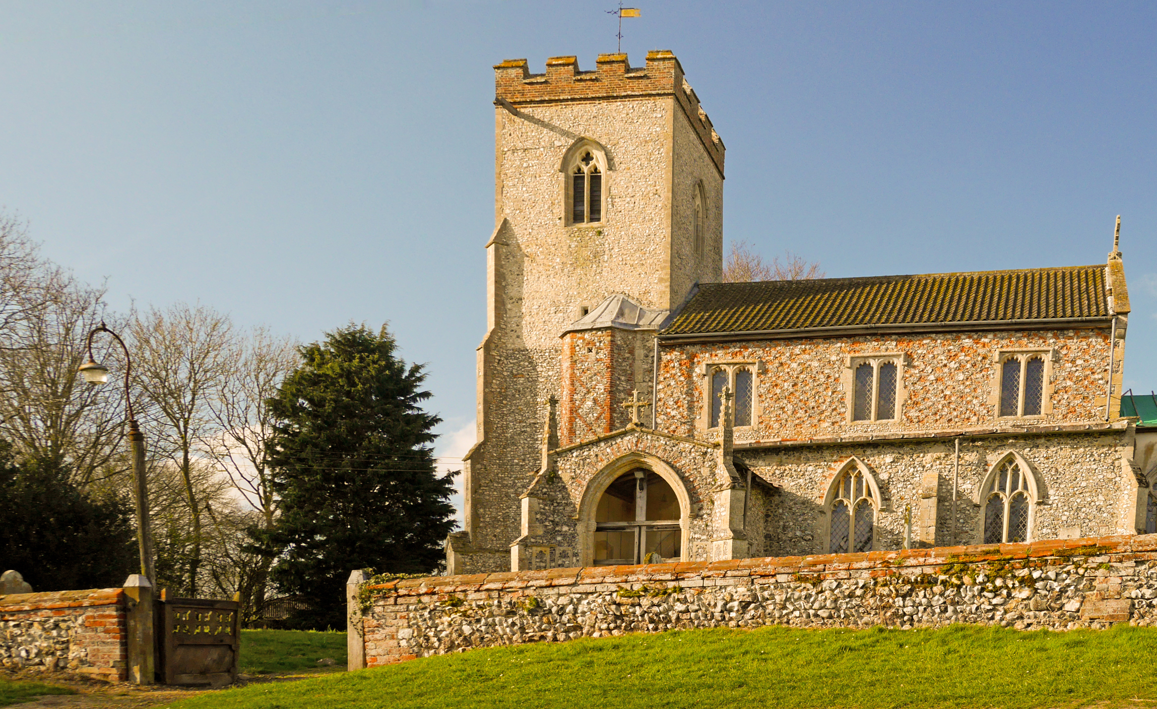 St Andrew, Lt Massingham